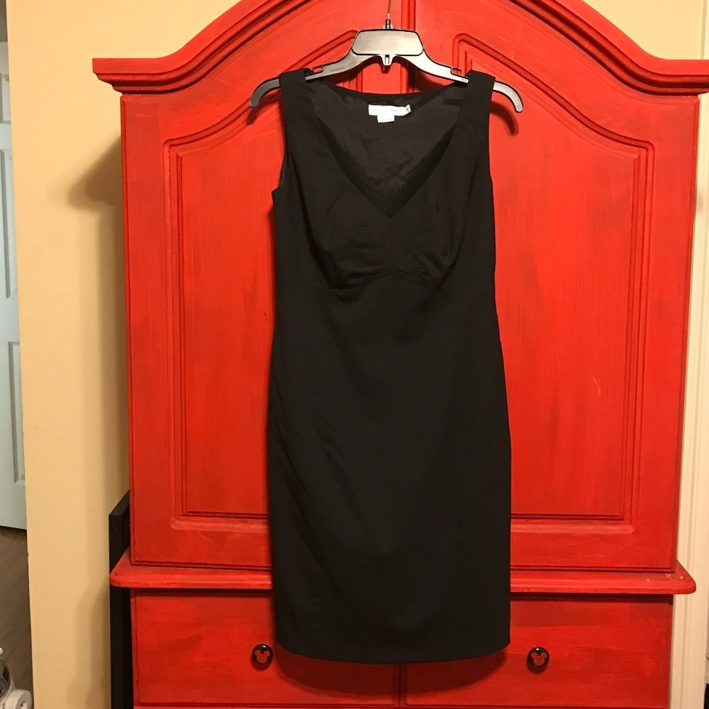 Garfield & Marks size 4 black sleeveless dress hidden side zipper lined party